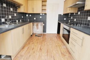 PYEFLEET CLOSE- click for photo gallery